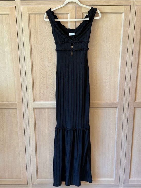 Meshki Dresses & Skirts - MESHKI | Natalie Off Shoulder Maxi Dress - Black | Size: Small
